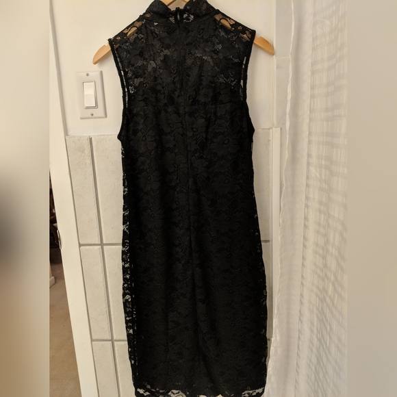 Vero Moda Dresses & Skirts - Vero Moda Black Lace High-Neck Midi Dress